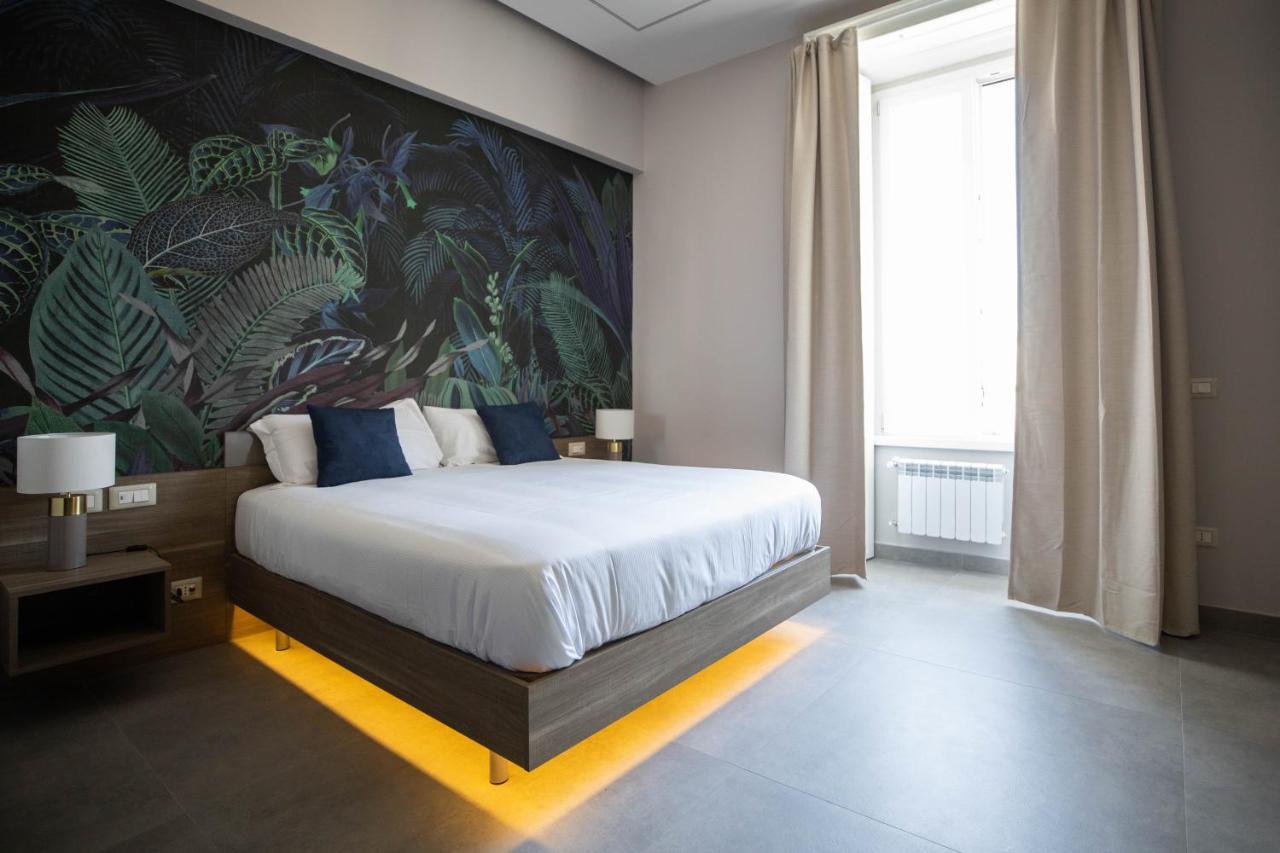 L'Elegant Boutique Rooms Naples Exterior photo