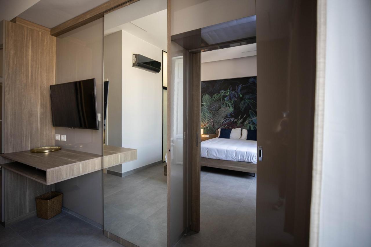 L'Elegant Boutique Rooms Naples Exterior photo